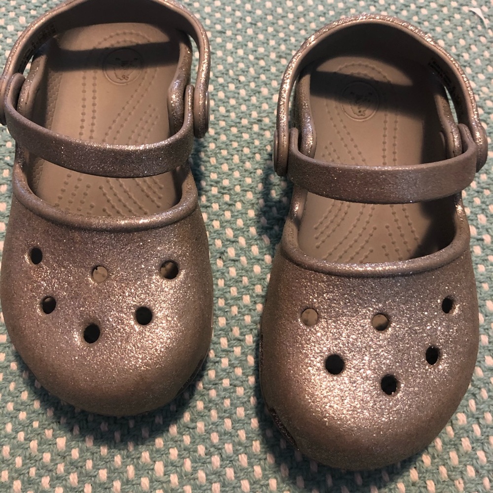 Crocs silver glitter Maryjane size 8 toddler